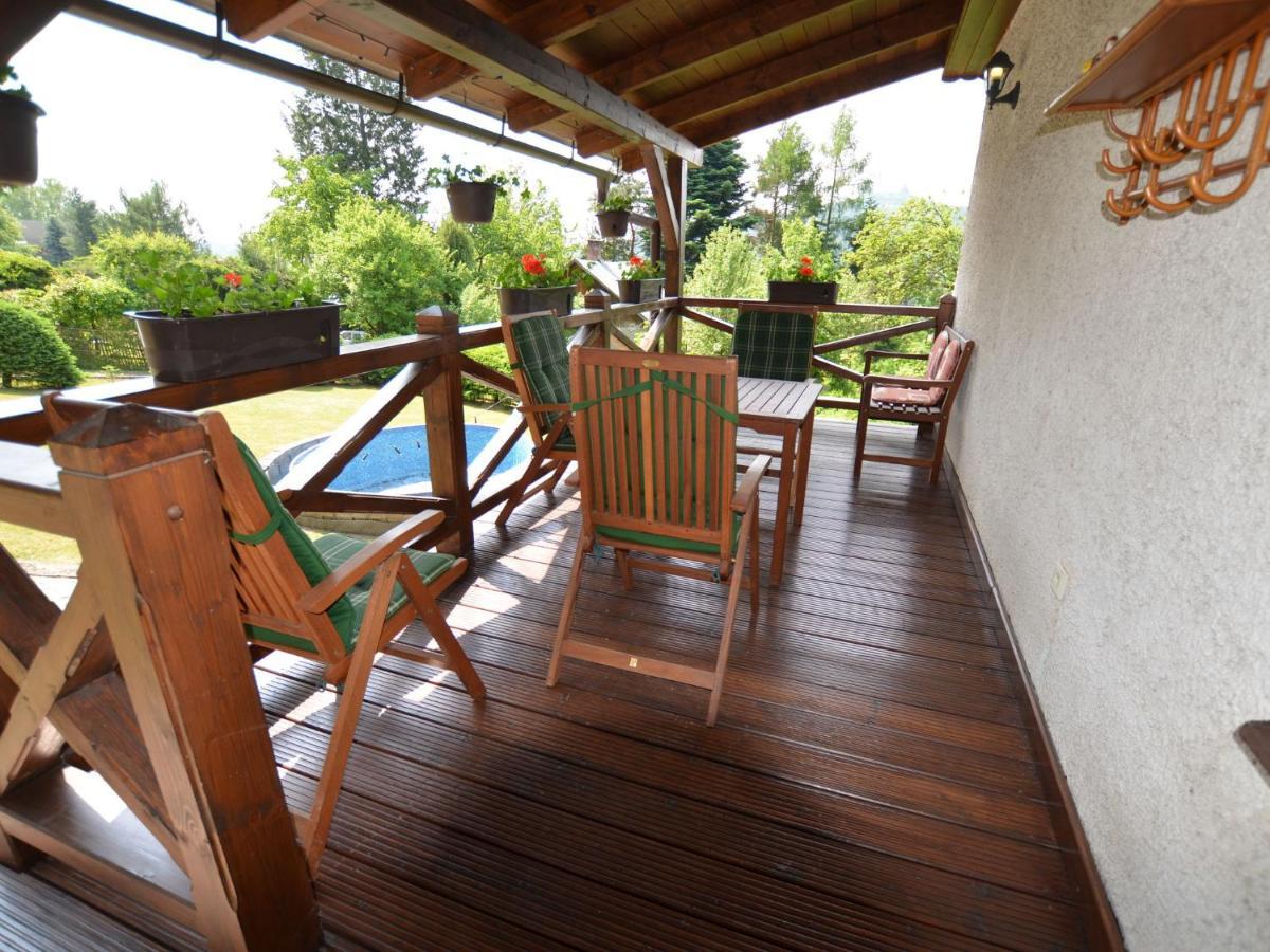 House With The Pool And Fenced Garden Villa Hnanice  Dış mekan fotoğraf